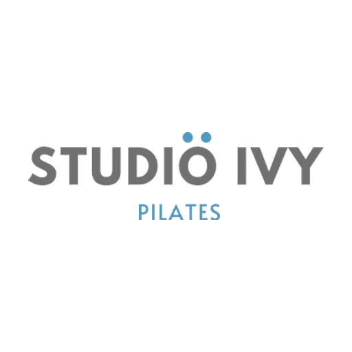 STUDIO IVY ロゴ