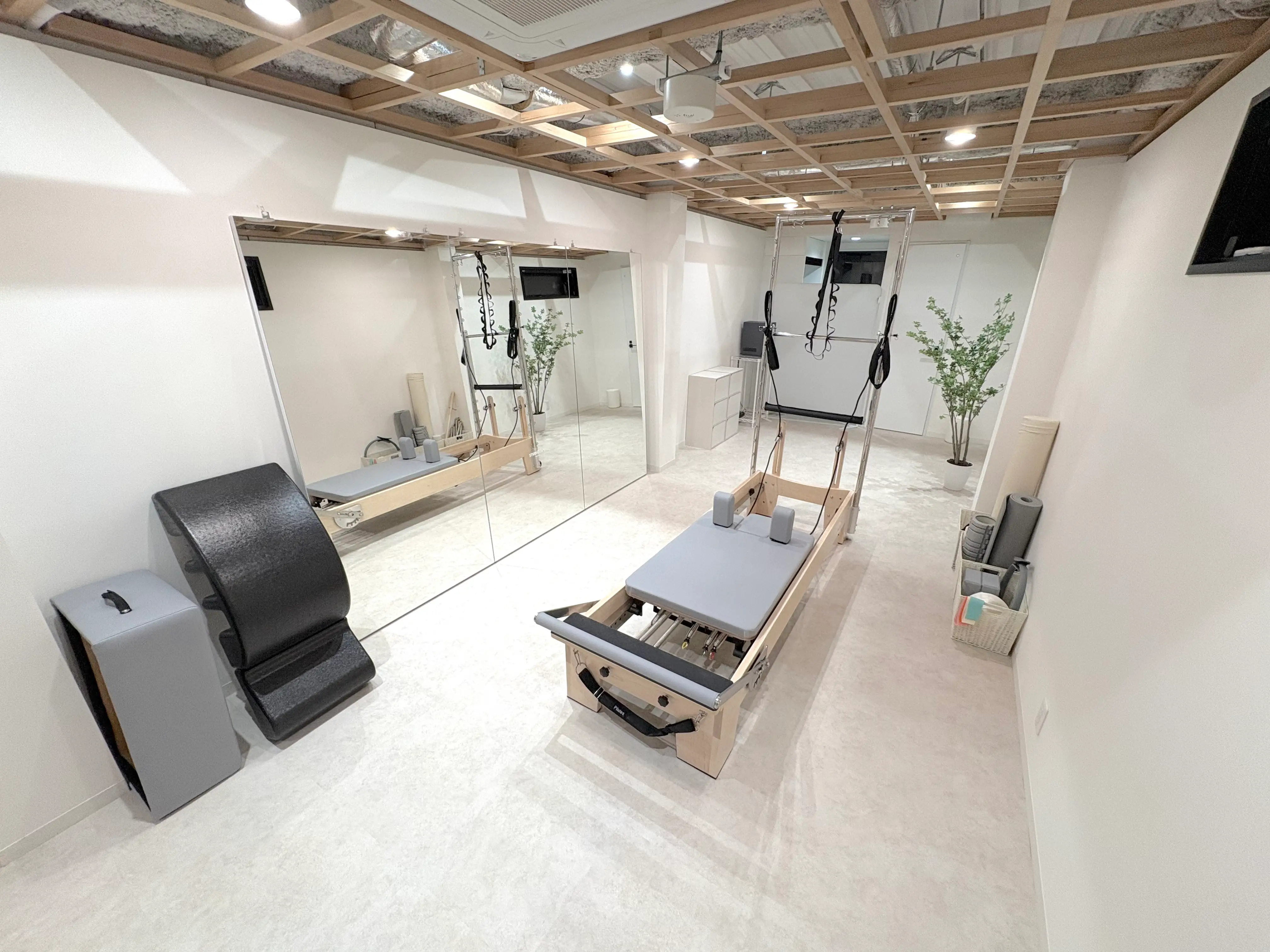 森下店 (STUDIO IVY 公式サイトより)