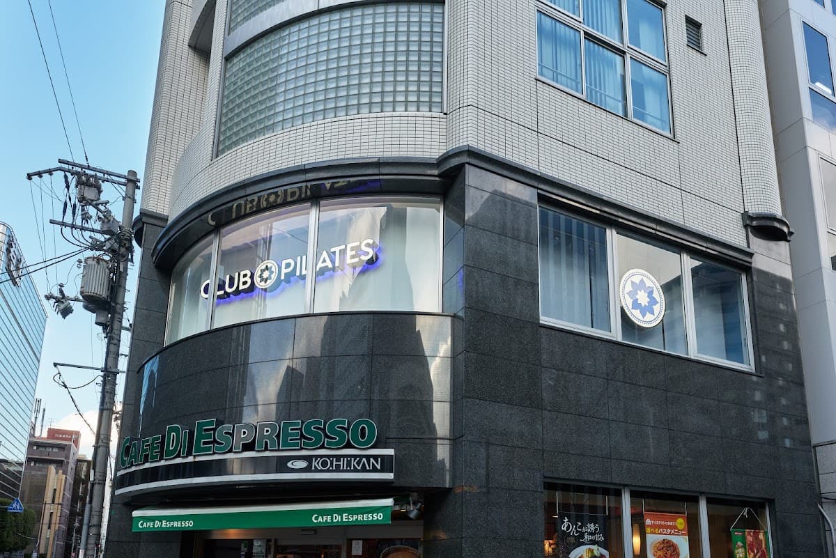 CLUB PILATES