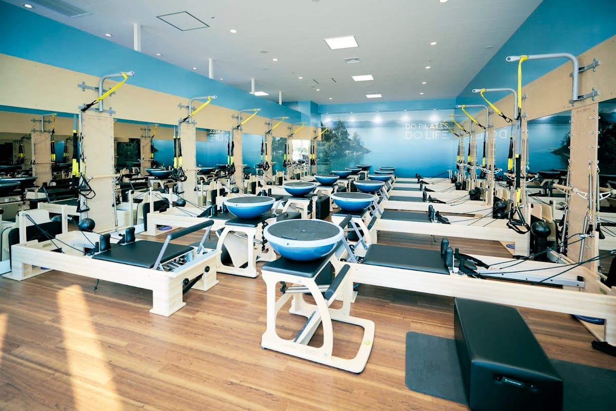 CLUB PILATES