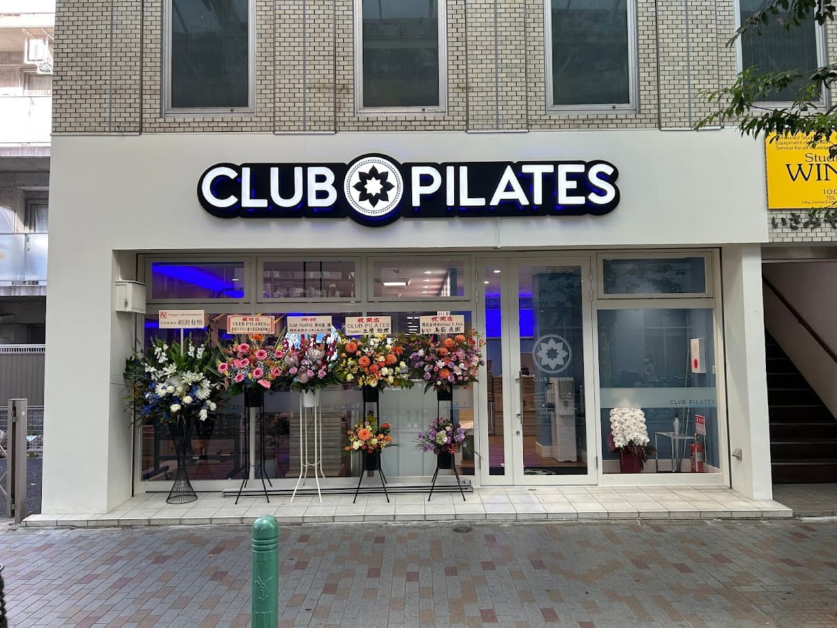 CLUB PILATES