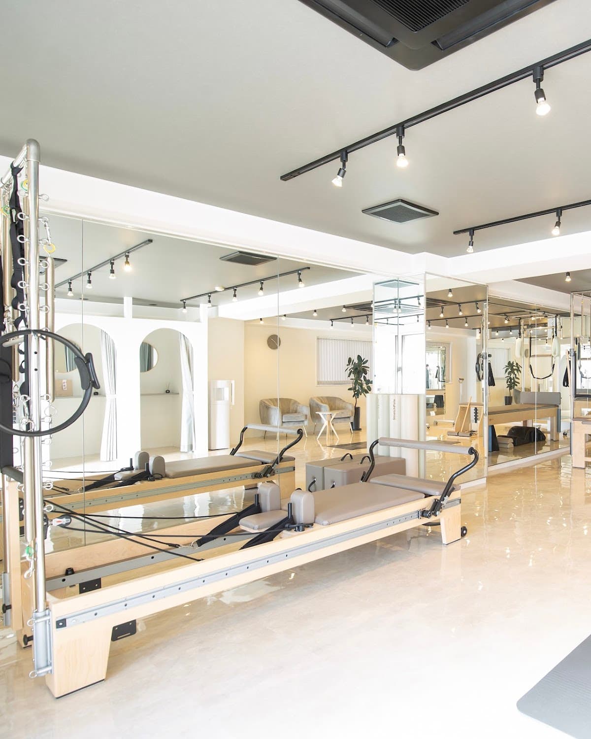 Pilates Studio DEP