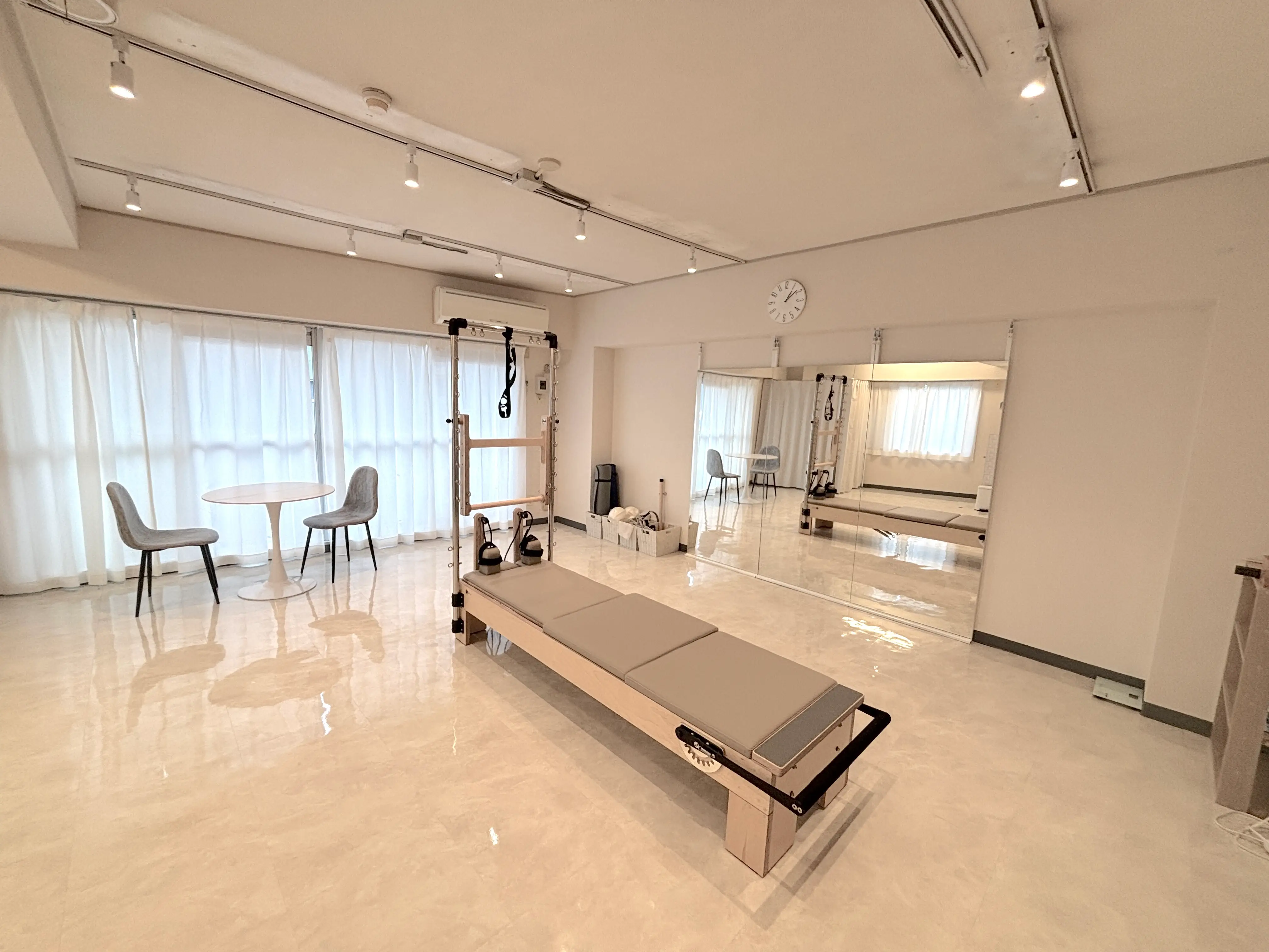STUDIO IVY